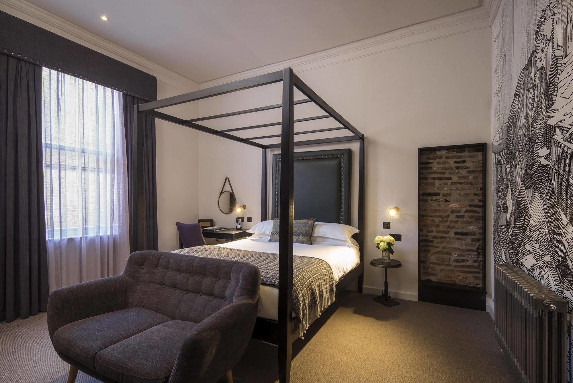 Judges Court Hotel York Luaran gambar