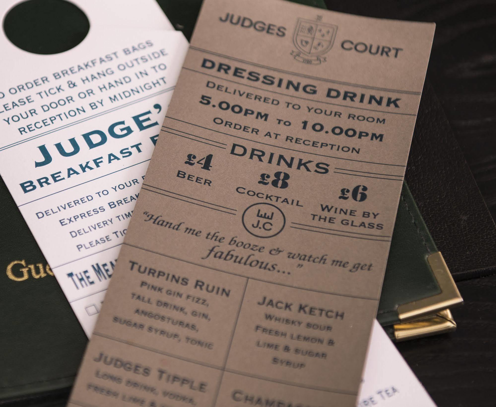 Judges Court Hotel York Luaran gambar